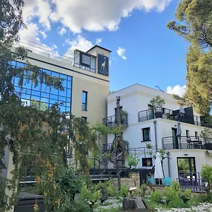 Hotel Appart' La Girafe Marseille Est - Porte D'aubagne La Penne-sur-Huveaune